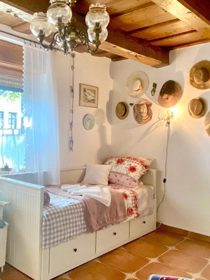 Lavender Cottage Balatongyorok Bagian luar foto